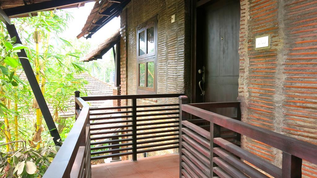 Clayfingers Art Cottage Thrissur 객실 사진